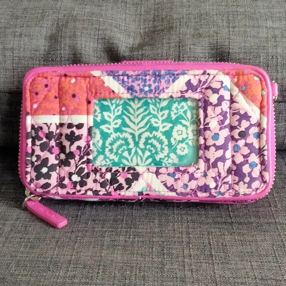 Vera Bradley Colorful Floral Wallet Multiple Pockets Credit Card Slots Zipper - Picture 3 of 10